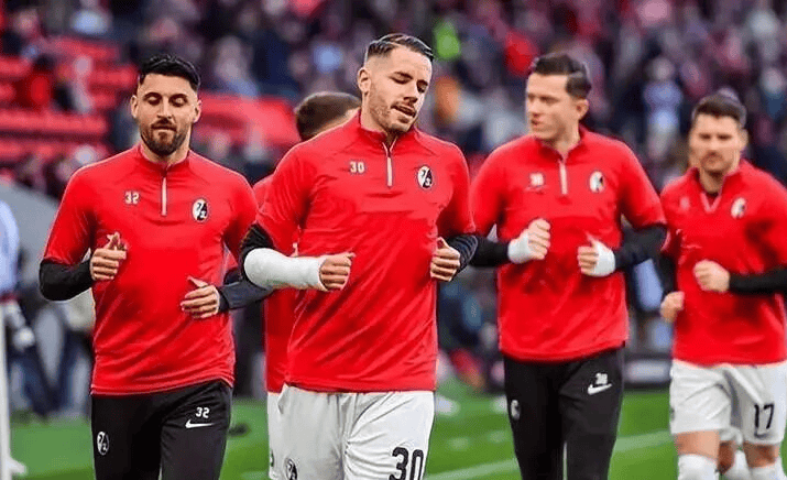 九游云游戏-转会期法兰克福备战德国杯；完成体检细节曝光；管理层满意；球队文化再被提及的简单介绍-九游云游戏